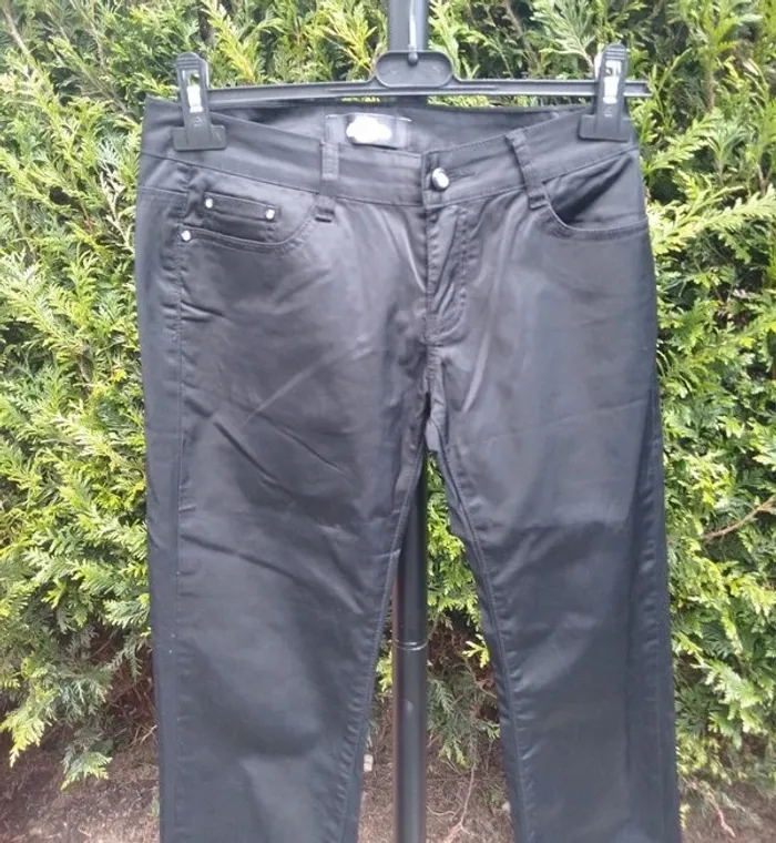 👖pantalon taille 38 simply chic noir effet satinée - photo numéro 5