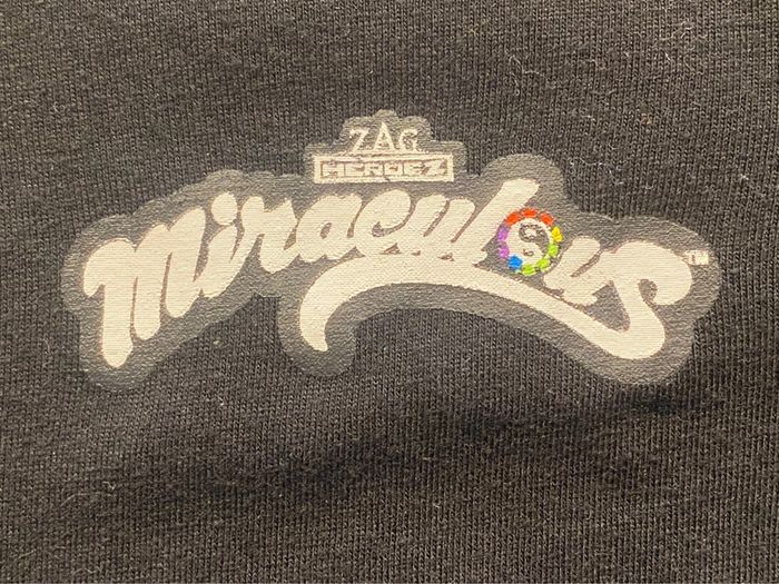 T-shirt noir longues manches Miraculous taille 6/8 ans Culture Fly - photo numéro 2