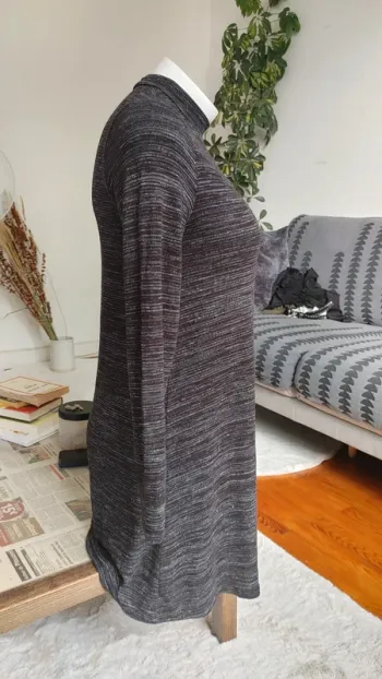 Mini robe manche longue col haut