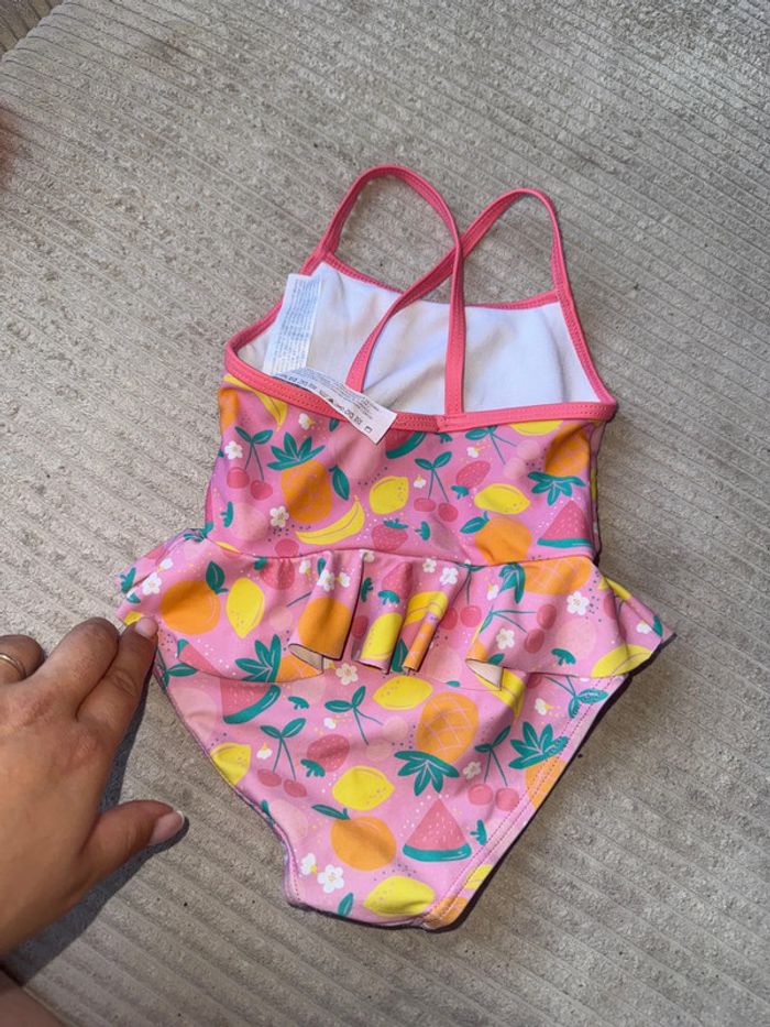 Maillot de bain 12-18mois - photo numéro 2