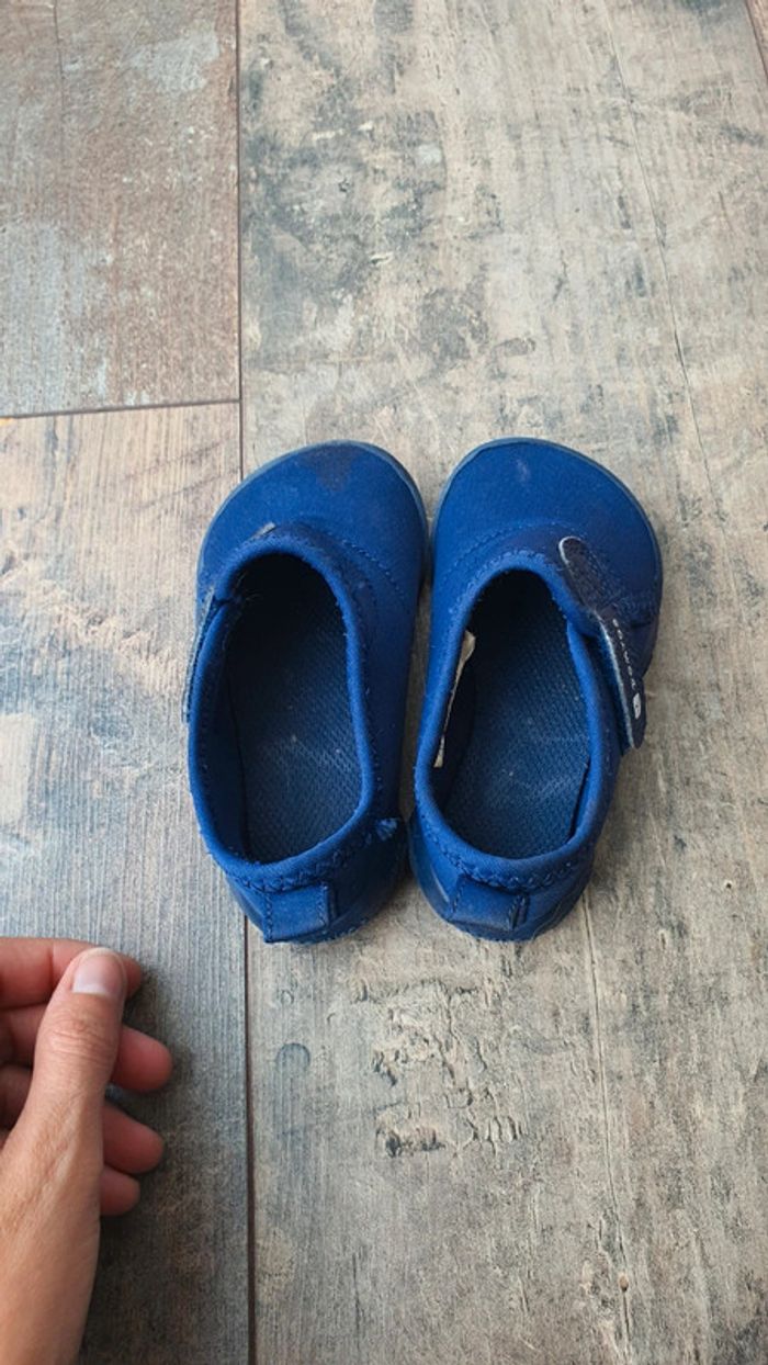 Chaussures domyos taille 19 sans étiquette - photo numéro 4