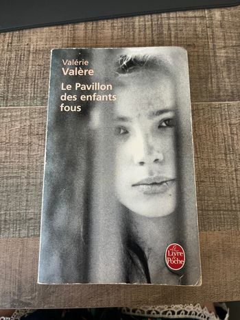 Livre : le pavillon des enfants fous