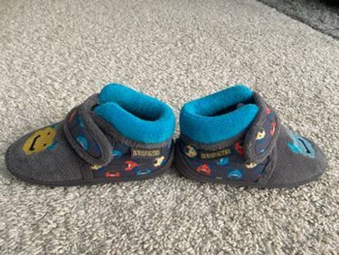 Chaussons Isotoner 26 - photo numéro 3