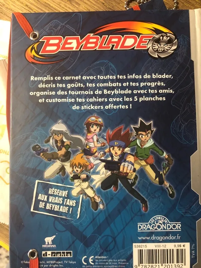 Mon carnet de beyblade - photo numéro 2
