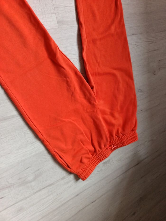 Pantalon de jogging orange taille 16 ans équivalent à du S - photo numéro 6