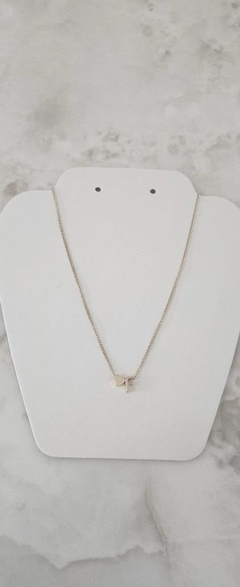 Collier pour femmes en acier inoxydable