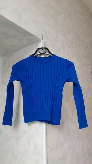 Pull fille 8 ans