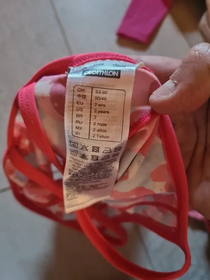 Maillot de bain 1 pièce 2 ans fleuri decathlon - photo numéro 4