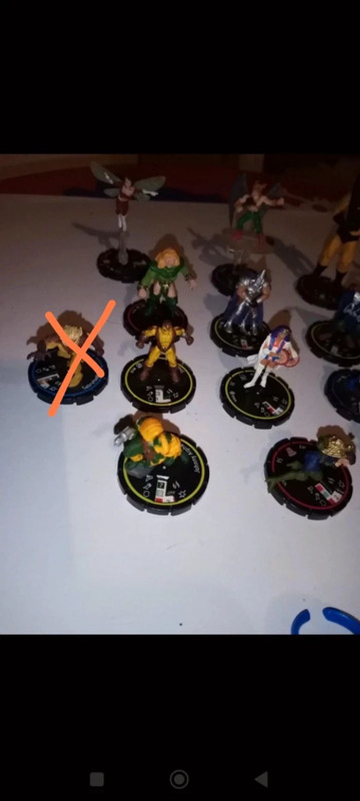 Lot de figurines de jeux Heroclix. - photo numéro 2