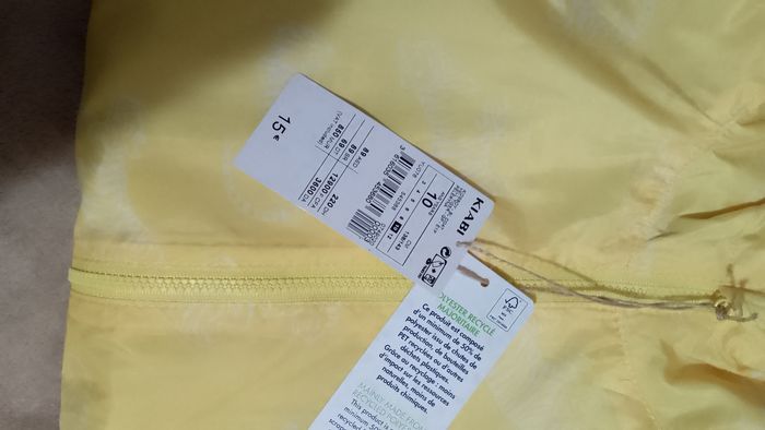 Veste legere style k way 10 ans neuve - photo numéro 6