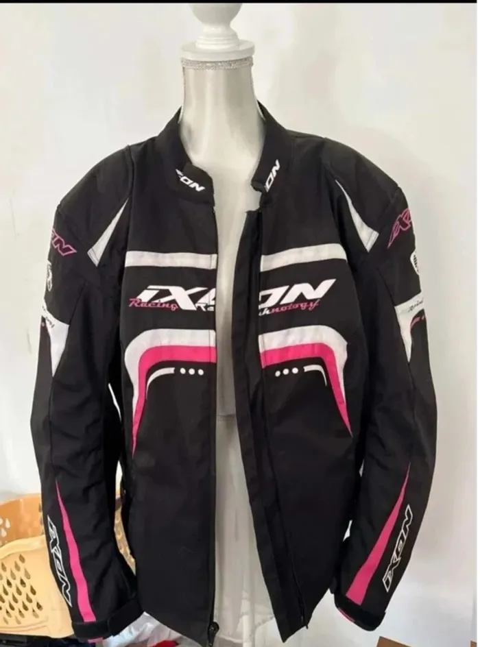 Veste de moto IXON femme - Taille 5XL (plutôt 46) - Très bon état - photo numéro 2