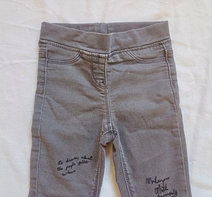 Lot de 2 pantalons TAO taille 3 ans - photo numéro 3