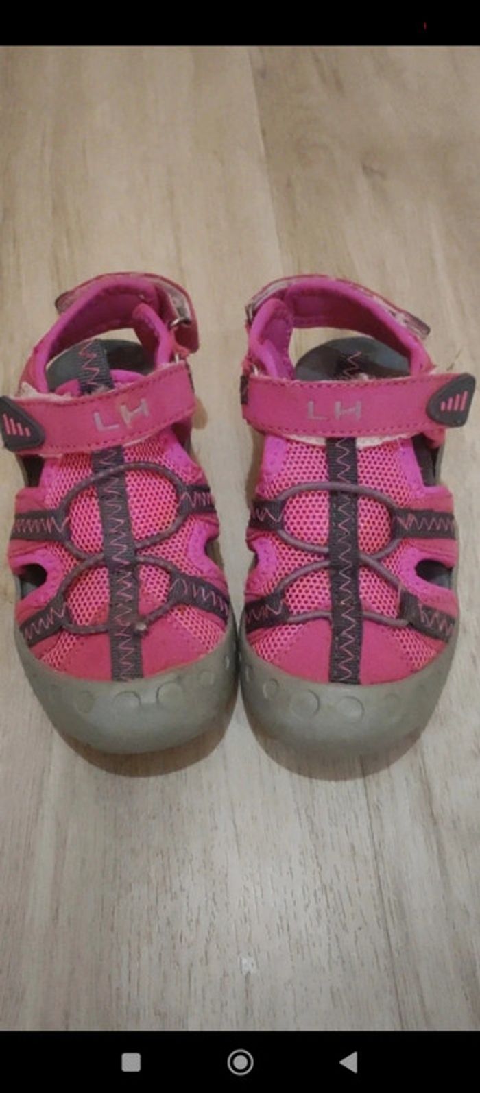 Nus pieds taille 27 la halle bon état - photo numéro 2
