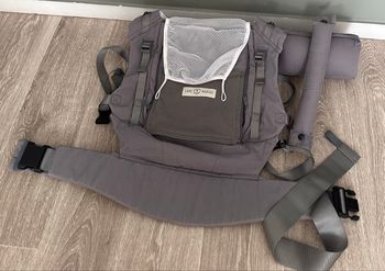 Porte bébé physiologique physiocarrier Love radius + kit naissance