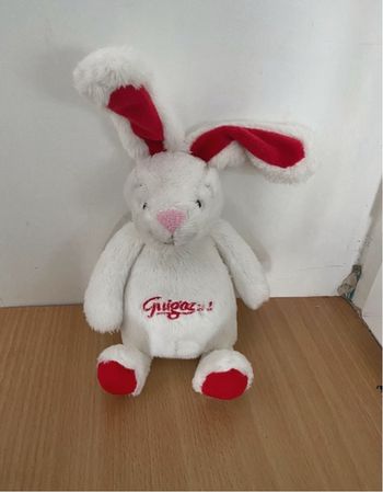 Petit doudou lapin guigoz