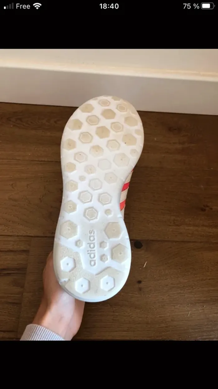 Baskets Adidas taille 38 - photo numéro 4
