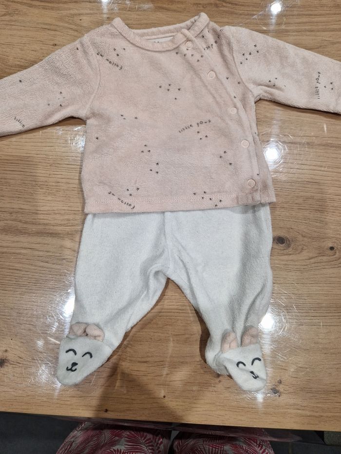 Pyjama - photo numéro 2