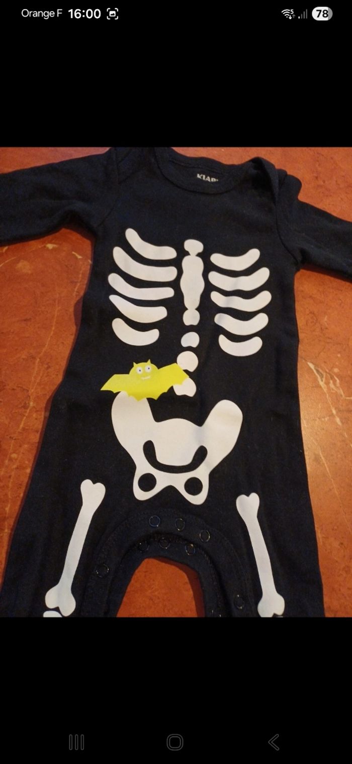 Combinaison bébé taille 3 mois - photo numéro 2