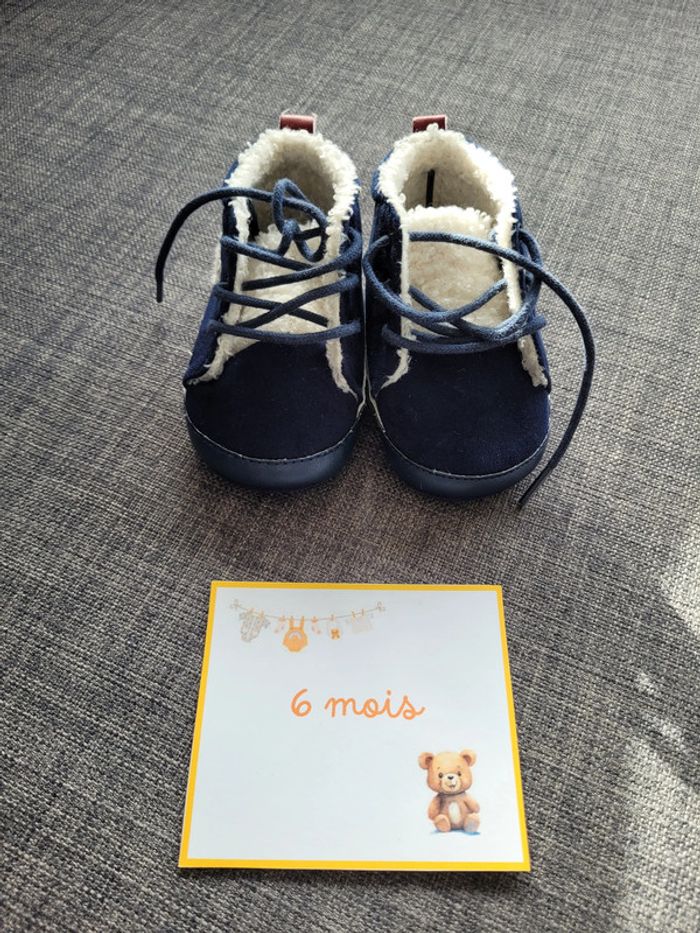 Chaussures fourrées 6-9 mois