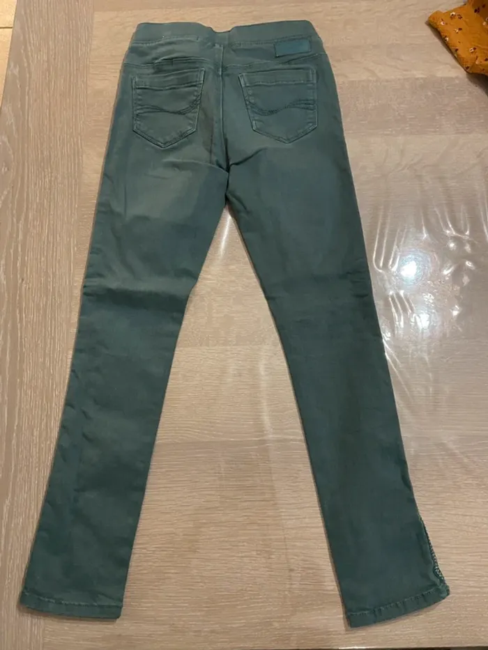 Pantalon fille, 10 ans - photo numéro 4