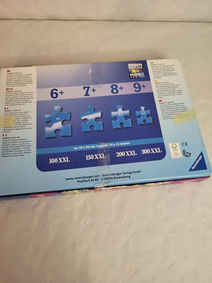 Puzzle 300 pièces galerie des princesses disney - photo numéro 2