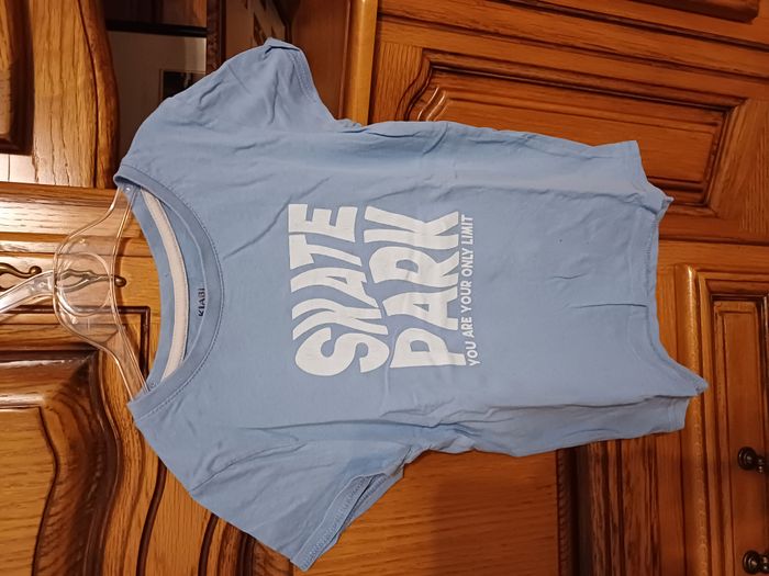 9 tee shirts garçons Taille 6 ans - photo numéro 9