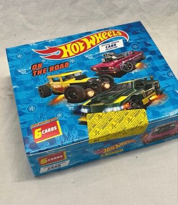 Box Panini Hotwheels on the Road