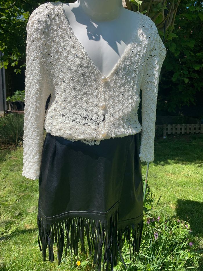 Haut broderie et jupe simili 4/6 ans ensemble ou séparé fille - photo numéro 2