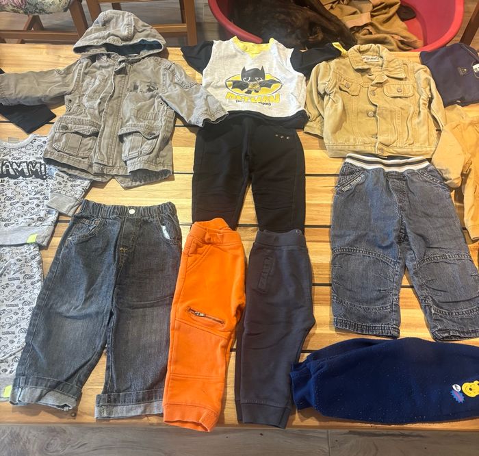 Lot vêtements 18 mois garçon - photo numéro 3