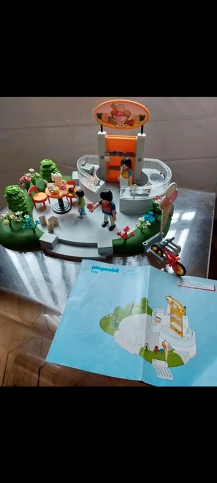 La marchande de glaces Playmobil - photo numéro 2