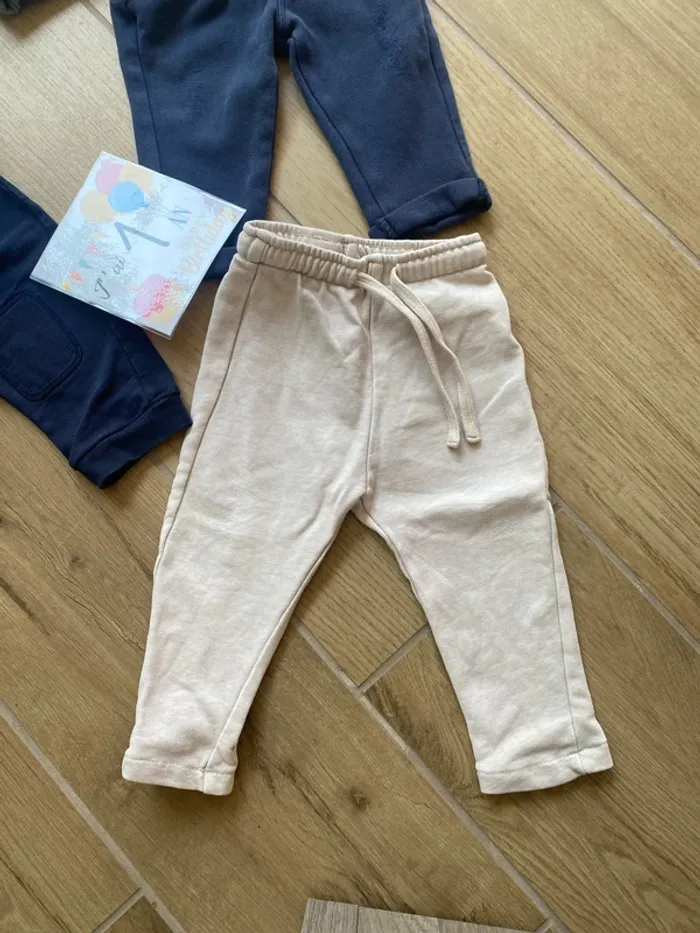 Lot 4 pantalons orchestra terre de marin Kiabi 12 mois garçon - photo numéro 5