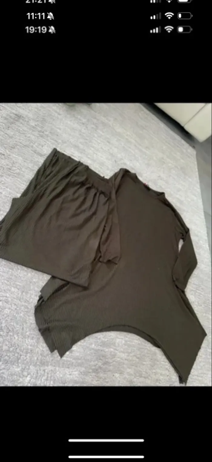 Ensemble fluide taille 42 tres bonne etat - photo numéro 3