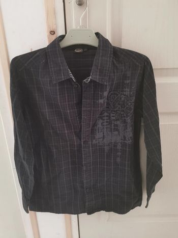 Chemise by Kool taille 12 ans très bon état