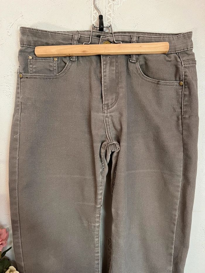 Pantalon beige/gris - photo numéro 3