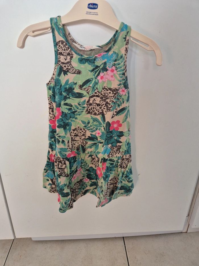 Robe fleur avec bébé tigre