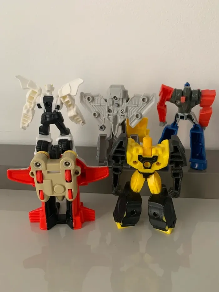 Lot de 5 Figurines Transformers – Robots à collectionner - photo numéro 2