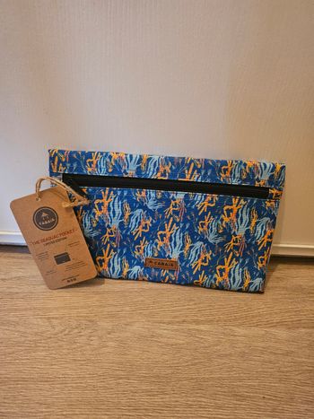 Pochette Cabaïa 
Édition limitée