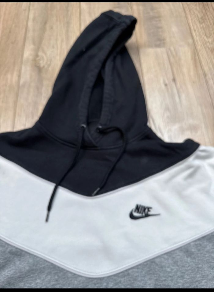 Sweat-shirt à capuche TM Nike - photo numéro 3