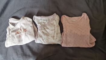 Lot bodies 3 mois fille manches longues