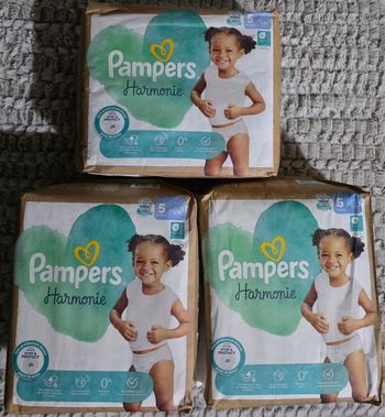 Couches Pampers Harmonie taille 5