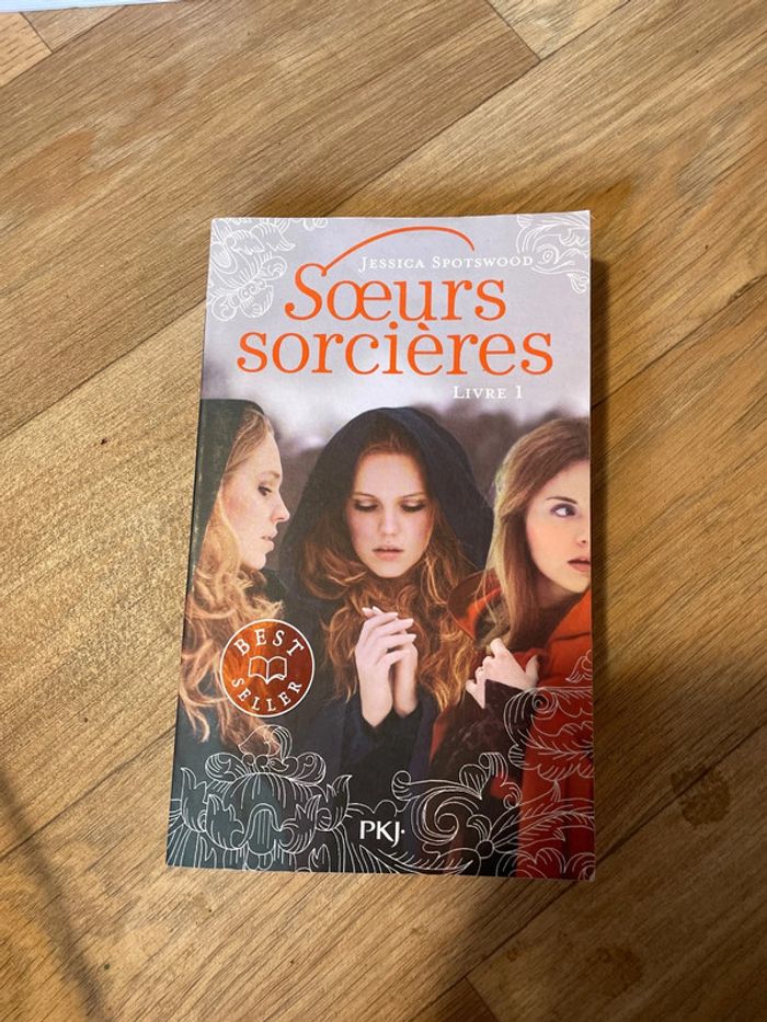 Livre « Sœurs Sorcières » Jessica Spotswood