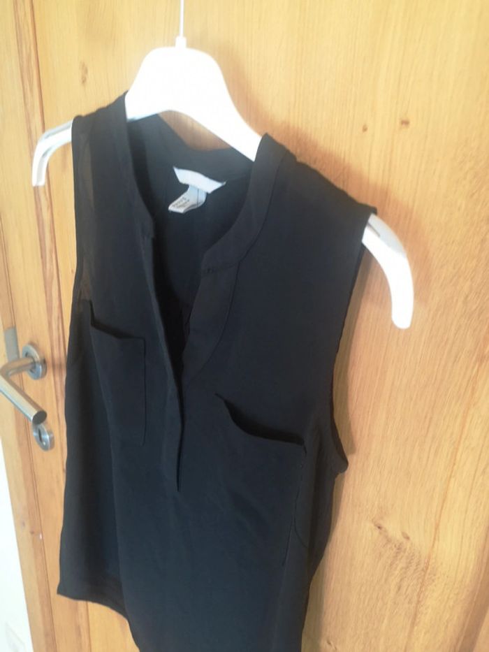 Blouse sans manche H&M en noir xs - photo numéro 2