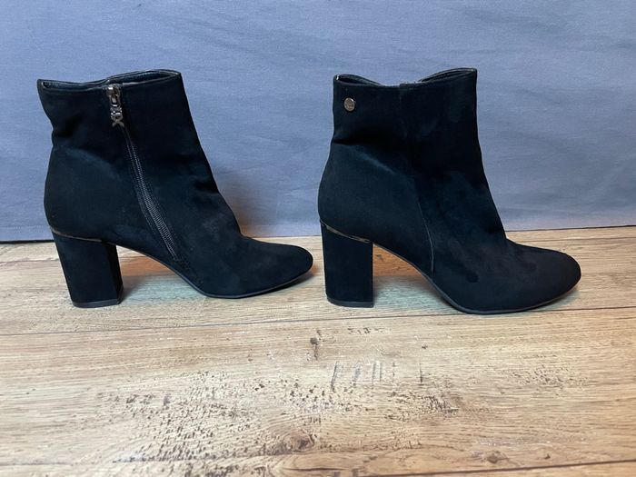 Bottines noires neuves - photo numéro 4