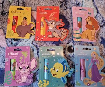 Lot de 6 baumes à lèvres disney