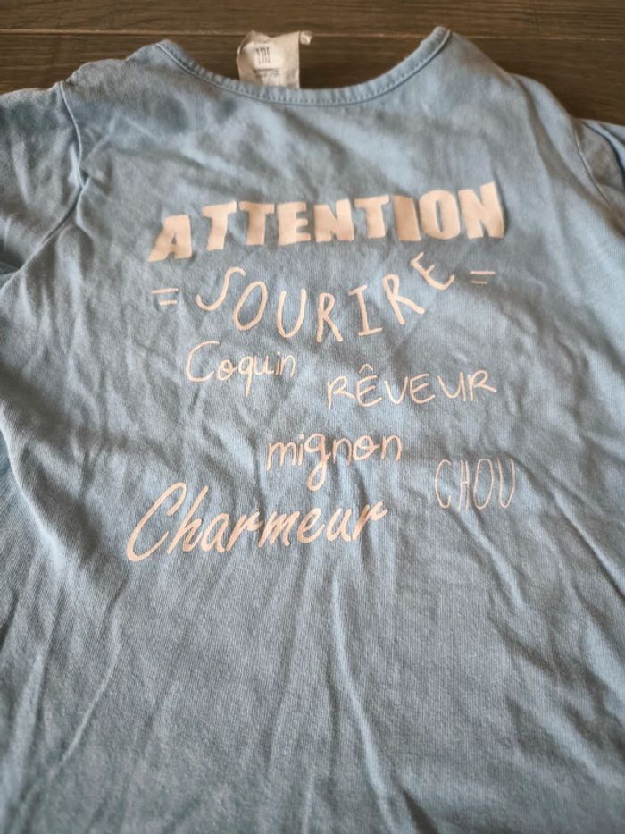 Tee shirt "Attention Sourire Coquin Rêveur Mignon Charment" - photo numéro 2