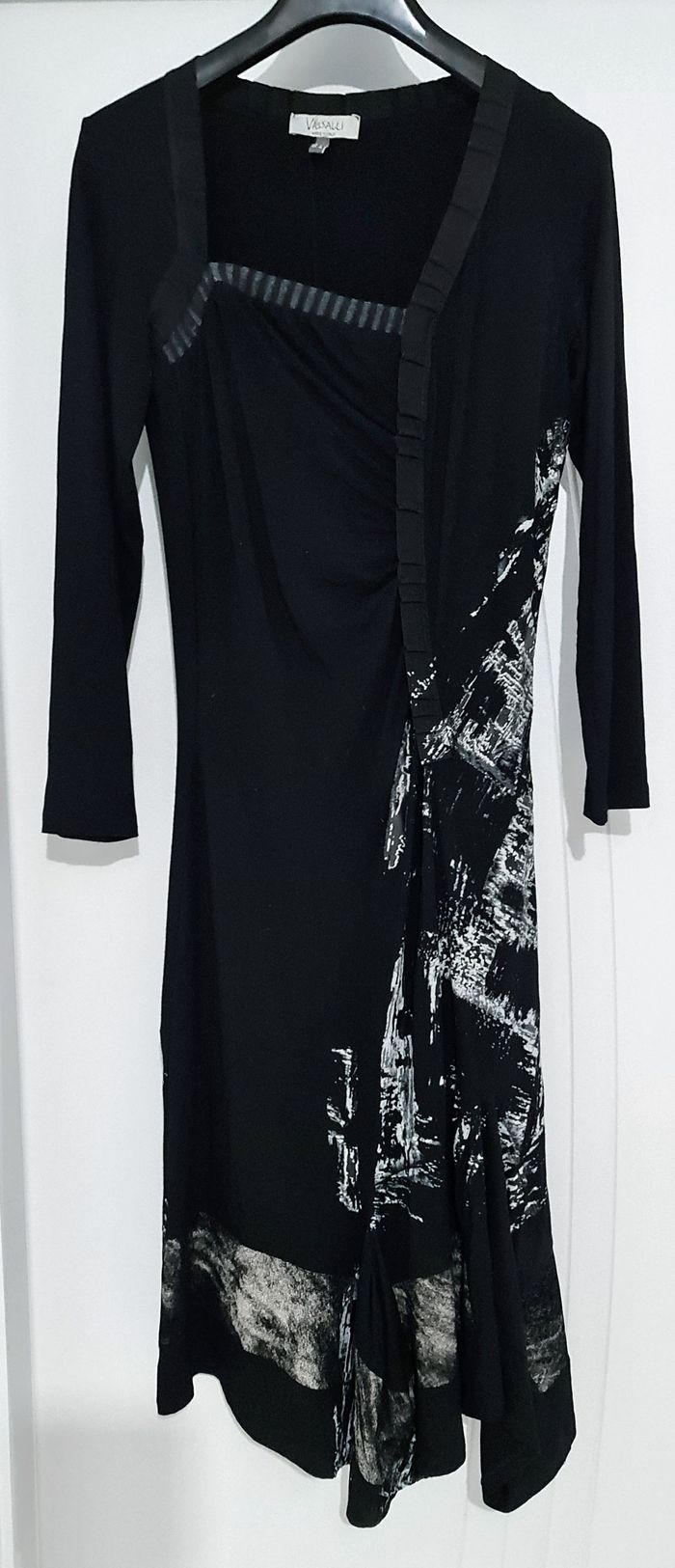 T. 36 (S) - Robe noire élégante marque italienne VASSALLI
