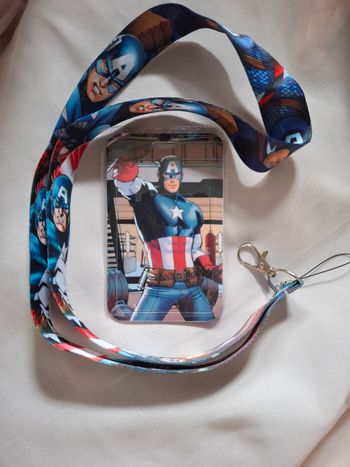 Porte carte enfant capitaine america neuf 