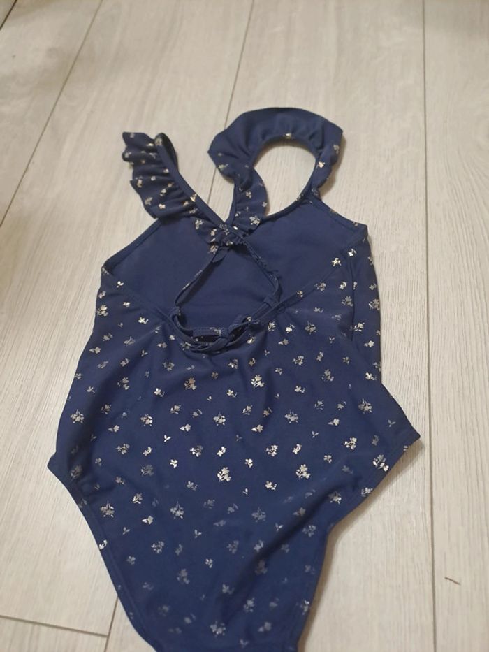 Superbe ensemble de bain 6/7A - photo numéro 5