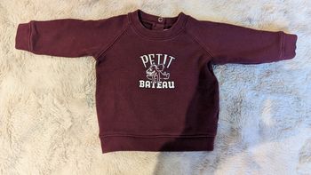 Pull Petit Bateau taille 6 mois 