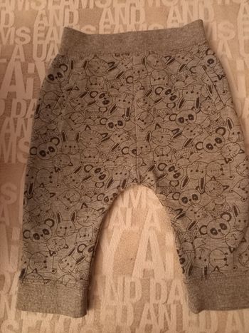 Pantalon sarouel en 12 mois